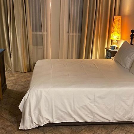 בית הארחה Cadeo 	Relais Cascina Scottina מראה חיצוני תמונה