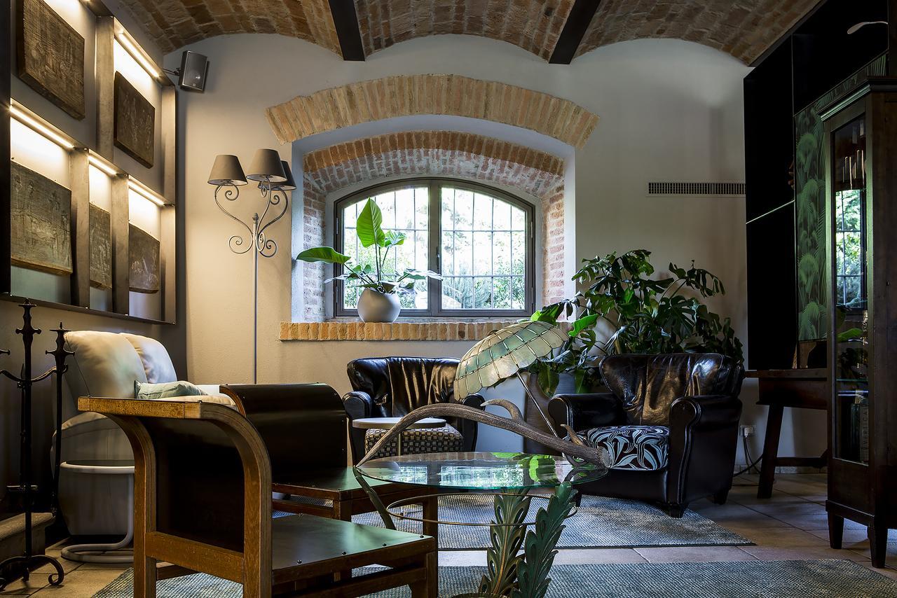 בית הארחה Cadeo 	Relais Cascina Scottina מראה חיצוני תמונה