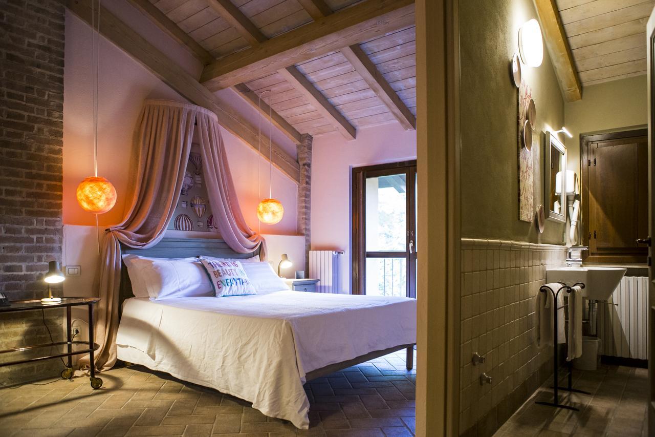 בית הארחה Cadeo 	Relais Cascina Scottina מראה חיצוני תמונה