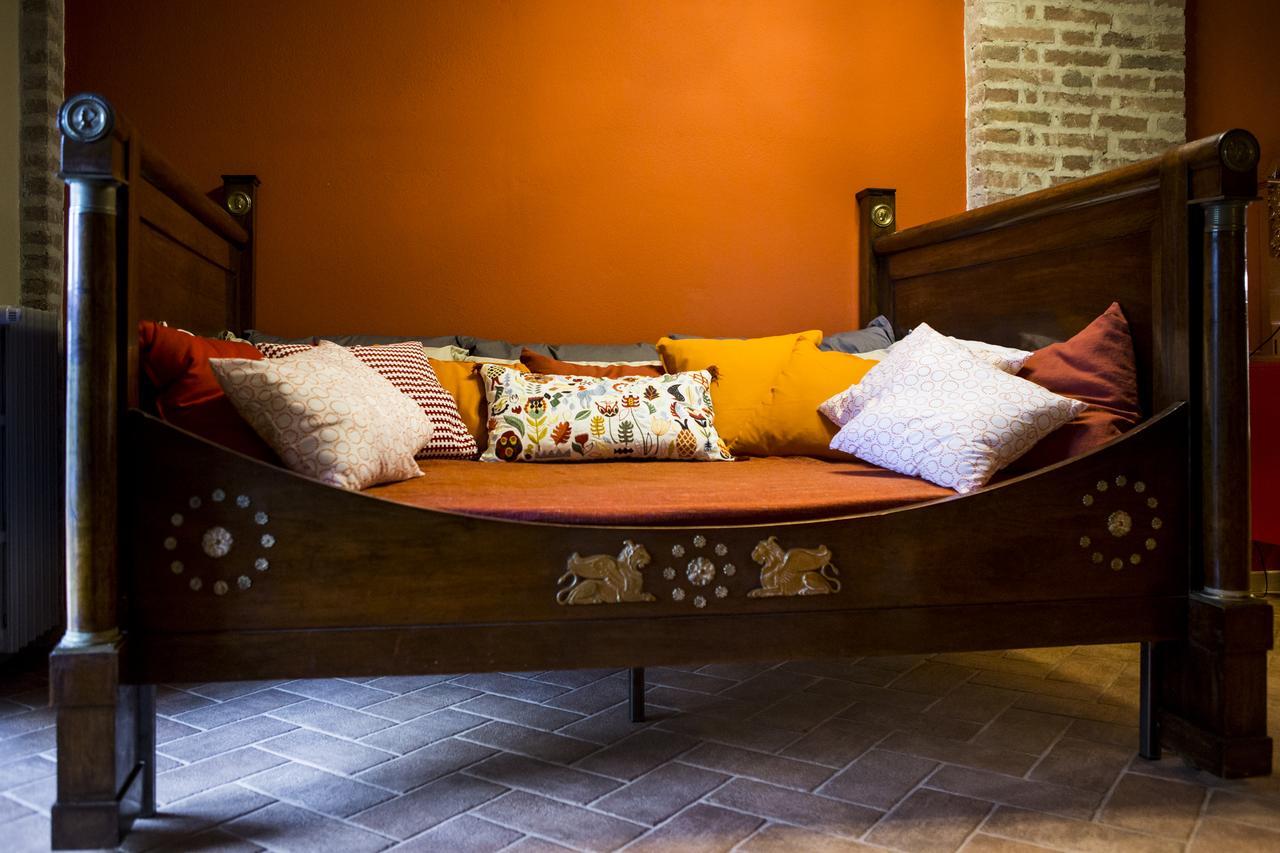 בית הארחה Cadeo 	Relais Cascina Scottina מראה חיצוני תמונה